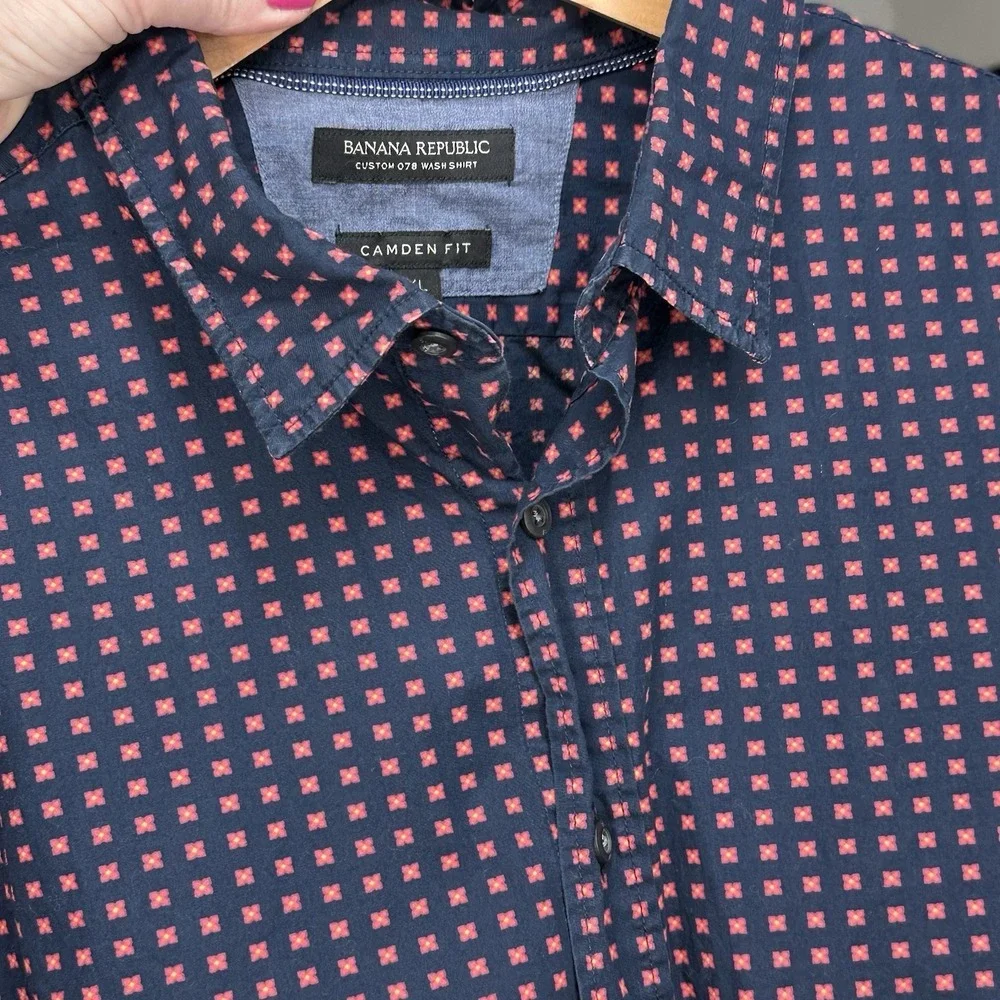 Banana Republic Mens‎ XL Button Down Shirt Camden Fit Blue Red Custom 078 Wash